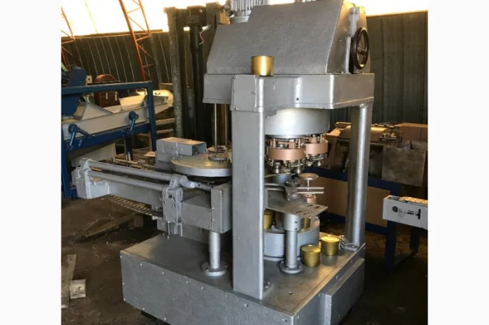 Закаточная машина Б4-КЗК-79- фото № 1