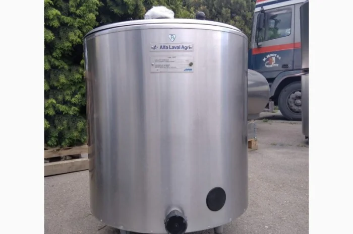 Охолоджувач молока на 200 літрів- фото № 1