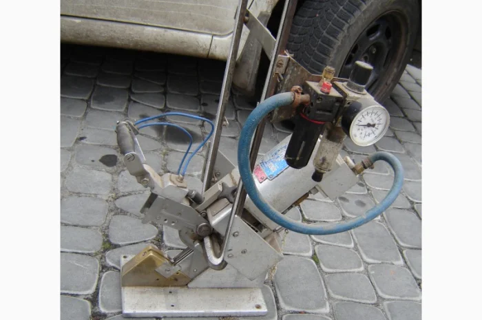 Клипсатор POLY-CLIP DCD 6022 б/у- фото № 2