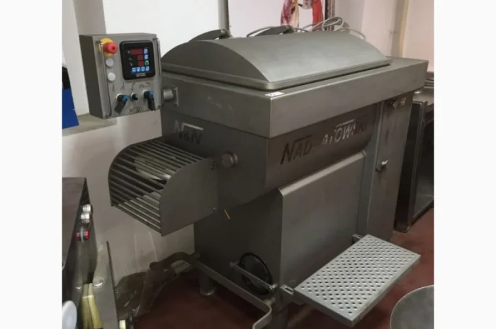 Продам фаршемес вакуумный 300л- фото № 1