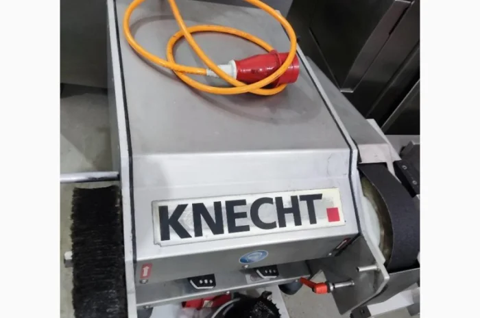 Універсальний станок для заточки парусних ножів Knecht S200 ВT настільна версія- фото № 3