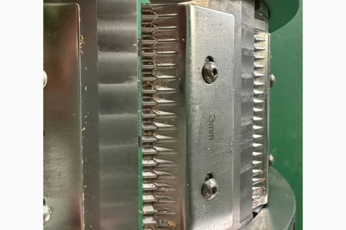 Промислова овочерізка для нарізки моркви по-корейськи STvega Strip Slicer H3000- фото № 9