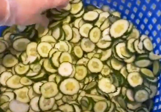 Овочерізка, нарізка та шаткування овочів та фруктів STvega Belt Cutter Pro L150- фото № 11