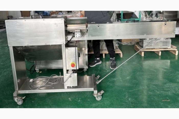 Машина напівавтоматична для ножового очищення моркви STvega KPel L500- фото № 2