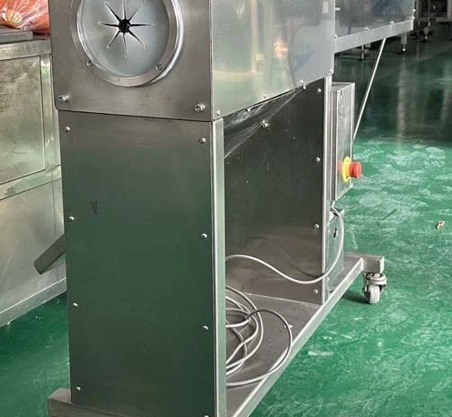 Машина напівавтоматична для ножового очищення моркви STvega KPel L500- фото № 5