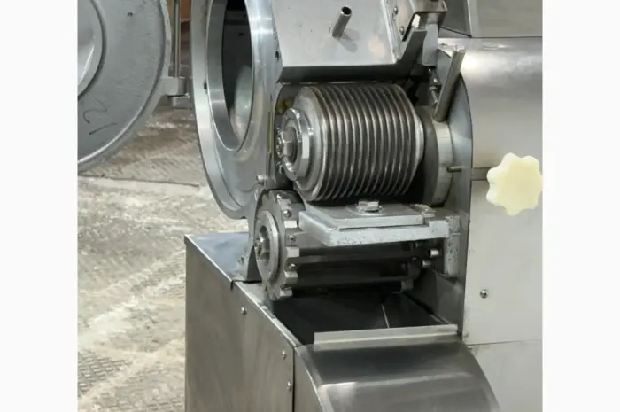 Промышленная овощерезка для нарезки кубиками и бруском STvega Dicer H400- фото № 12