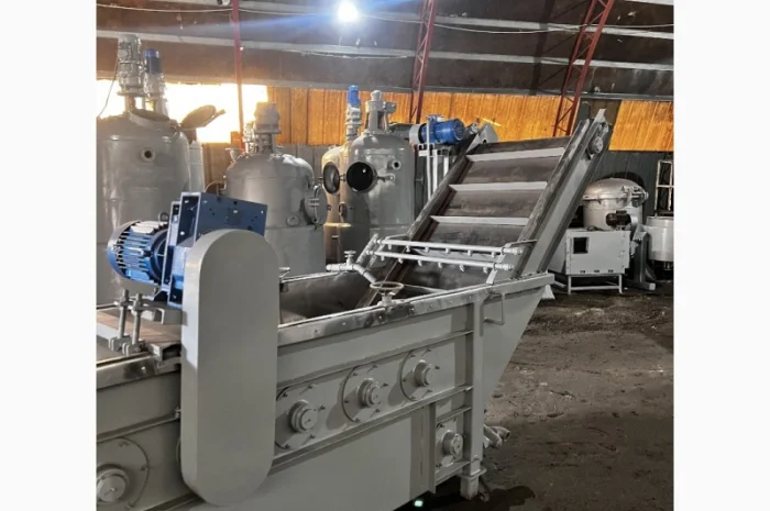 Машина миюча для овочів (щіткова)- фото № 6