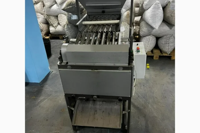 Продам промисловий конусний горіхокол К 100- фото № 1