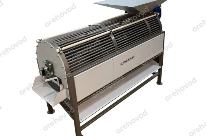 Очищувач мигдалю та волоського горіха від зеленої шкірки (200 кг/год)- фото № 1