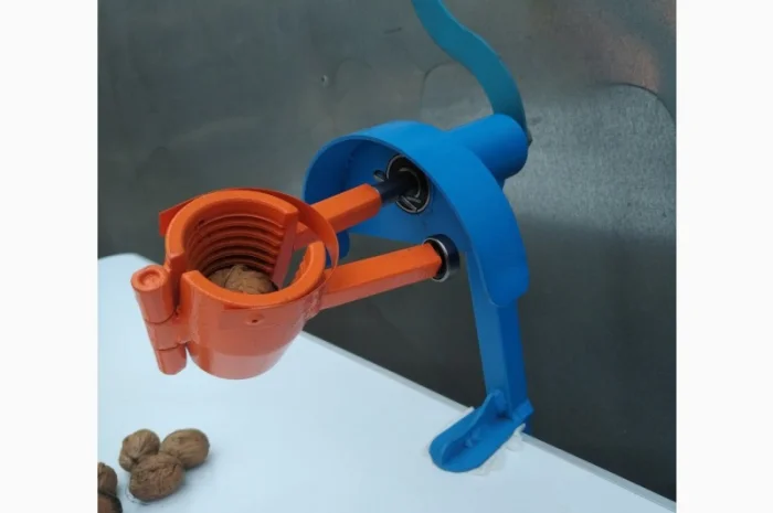 Орехокол стальной полупромышленный(прибор для чистки орехов)- фото № 1