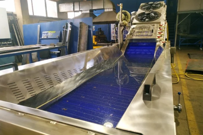 Миюча машина з автоматичним вивантаженням і осушенням- фото № 3