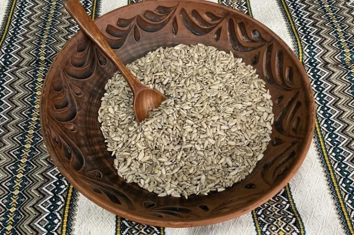 Насіння соняшника очищене- фото № 1