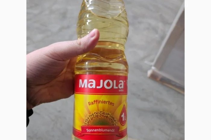 Олія соняшникова в бутилках- фото № 1