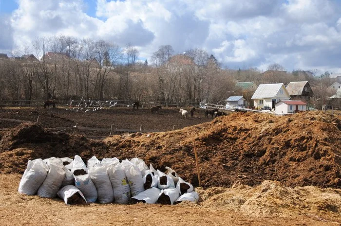 Перегной в мешках - коровяк, конский в Запорожье- фото № 1