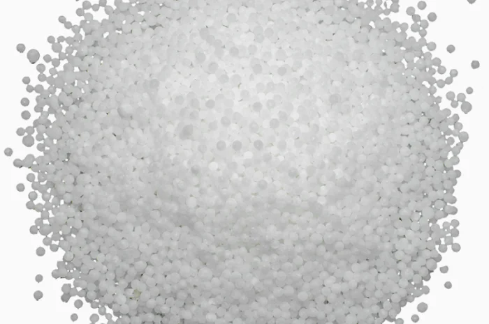 Карбамид N 46% — удобрение 1 кг- фото № 1