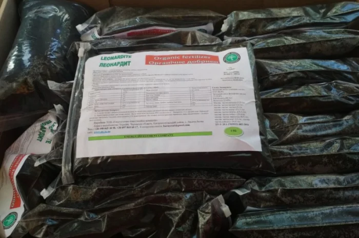 Органическое удобрение для рассады томатов, огурцов, кабаков, картофеля, лука, часнока- фото № 2
