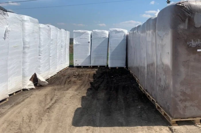 Верховий торф у стосах, 6000 літрів, Кислий та Нейтральний гуртом, країни Балтії- фото № 4