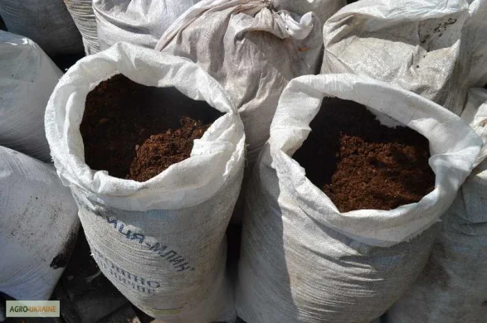 Перегной в мешках Нивки Сырец Перегной Киев Доставка- фото № 2