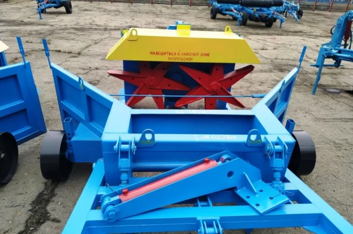 Разбрасыватель органических удобрений РУН-15- фото № 3