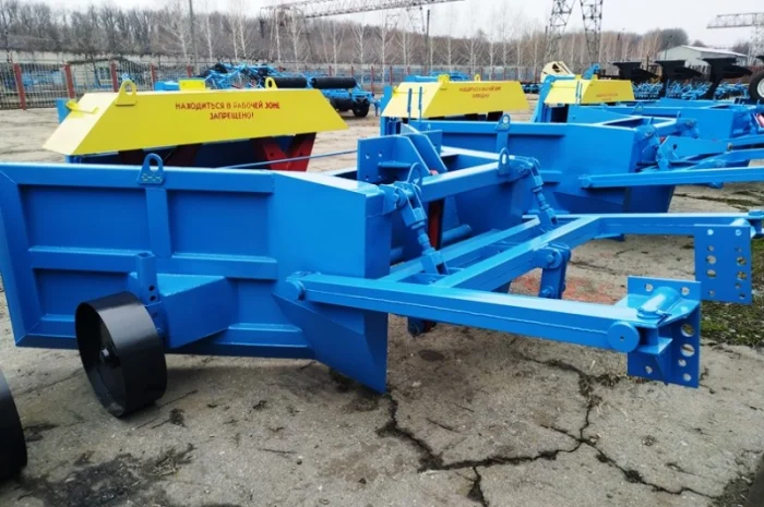 Разбрасыватель органических удобрений РУН-15- фото № 4