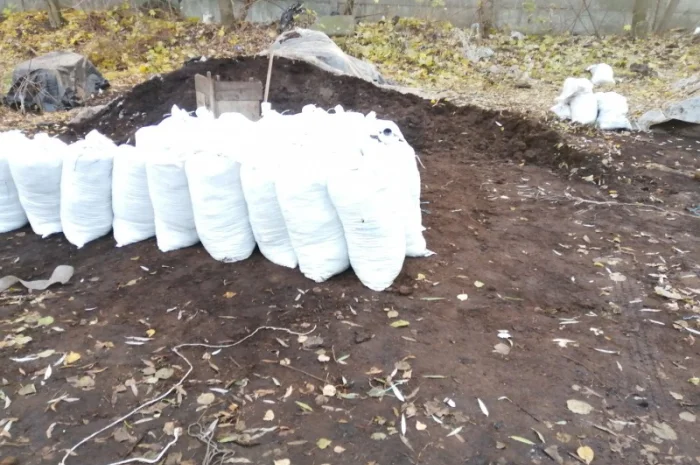 Грунт Чернозем в мешках купить Киев и область Чернозем Ирпень Стоянка- фото № 7