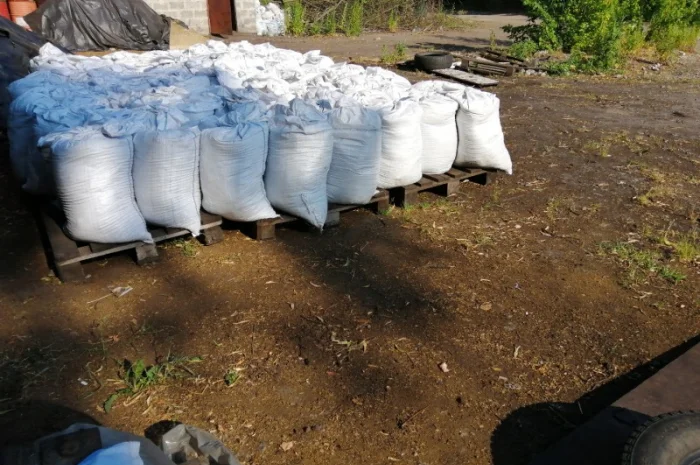 Грунт Чернозем в мешках Киевская область Конча заспа Чернозем Киев- фото № 4