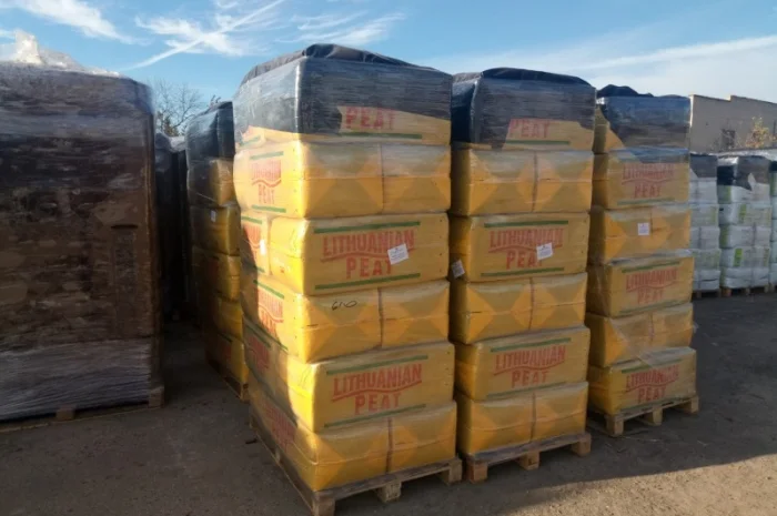 Верховой торф в мешках по 250 литров- фото № 3