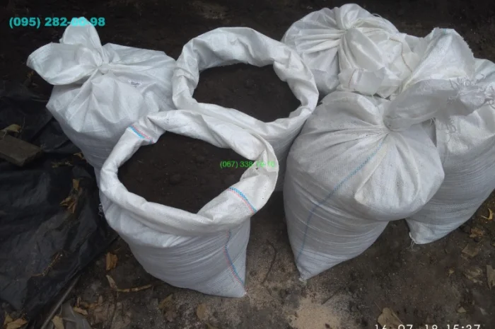 Торф низинный купить Киев Торф в мешках Низинный торф Киев Торф Киев доставка- фото № 2