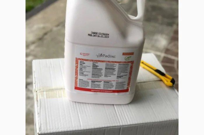 Радікс 700 - післясходовий системний гербіцид проти комплексу бур’янів в посівах буряків- фото № 1