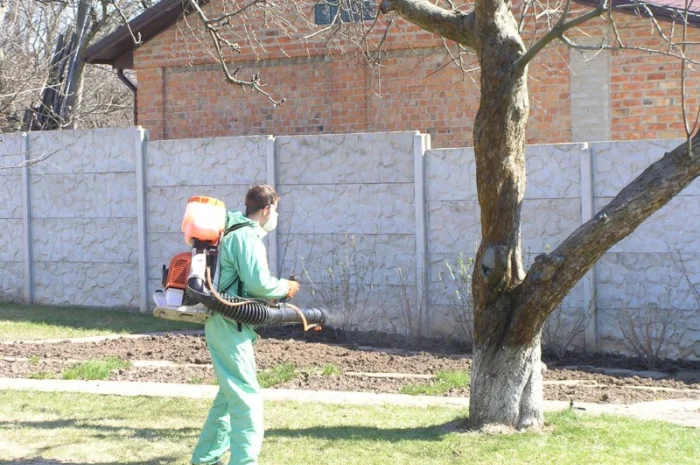 Подготовка участка к зиме:Услуги садовника- фото № 11