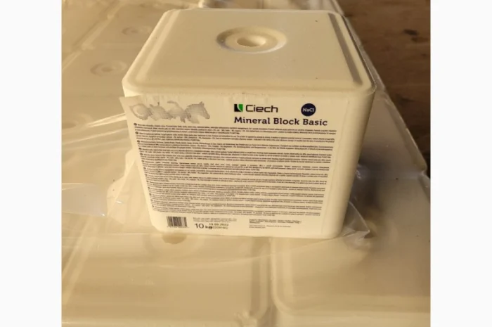 Сіль брикетована (лизунець)/Соль кормовая брикетированная (лизунец)- фото № 4