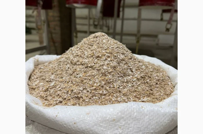 Продам пшеничні висівки (пушні) 2900 грн/т- фото № 1