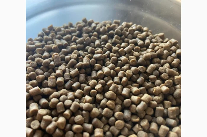 Корм Fishery Tech Deepdine Classic для осетра, форелі (3, 0; 4, 0; 4, 5; 6, 0; 8, 0 мм)- фото № 3