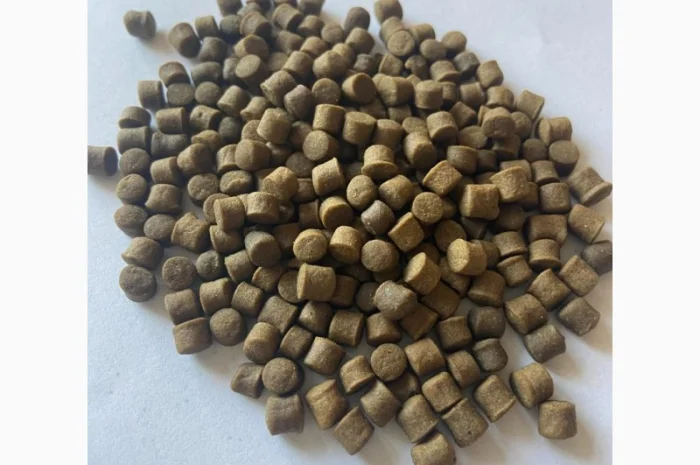 Корм Fishery Tech Barbel Classic для малька коропа, сома (2, 0; 3, 0; 4, 0; 4, 5; 6, 0 мм)- фото № 3