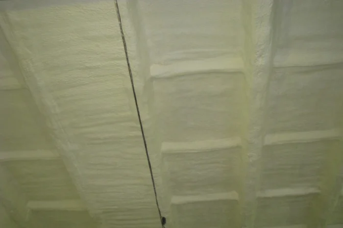 Теплоизоляция, утепление, гидроизоляция - пенополиуретан напыляемый. Пінополіуретан ППУ- фото № 3