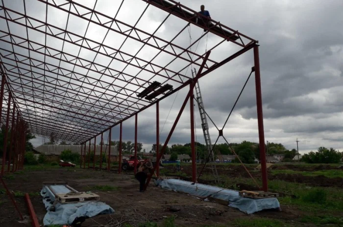 Навес, ангар, склад, зерноток. Ремонт и реконструкция- фото № 1