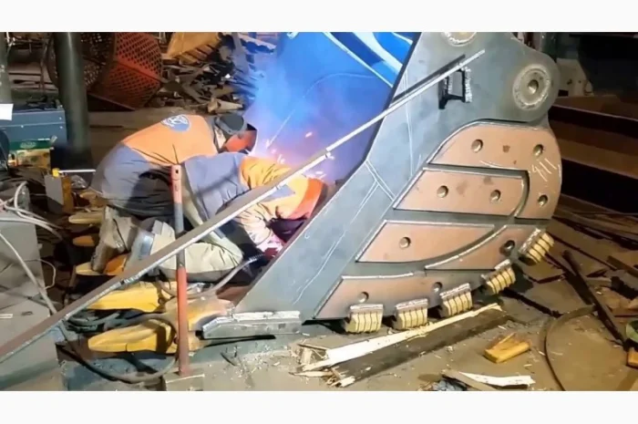 Ремонт ковша- фото № 1