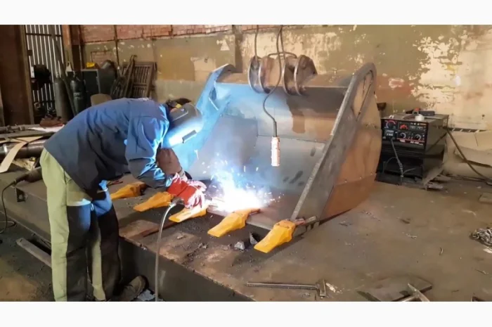 Ремонт ковша- фото № 3