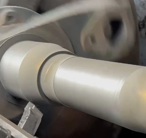 Ремонт посадкового місця поворотного шкворня AN206112 John Deere 4930- фото № 2