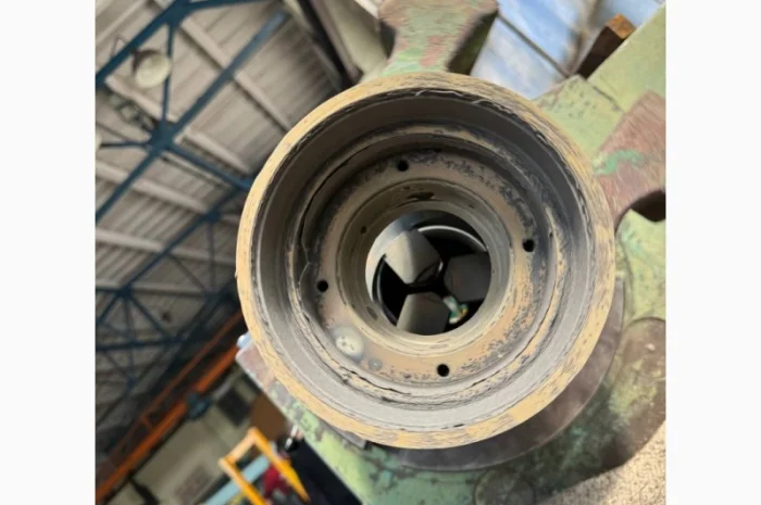 Відновлення місця під підшипник корпуса редуктора DE19785 John Deere- фото № 4