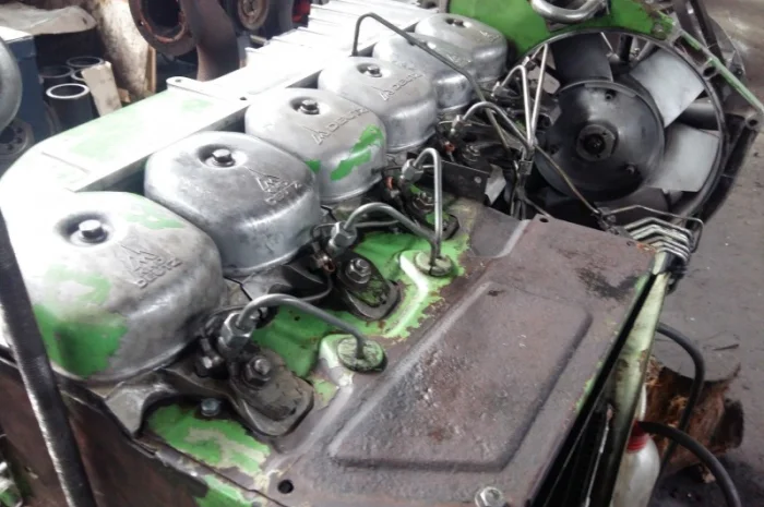 Ремонт двигателя DEUTZ BF6L913C комбайн Топ Лайнер- фото № 1