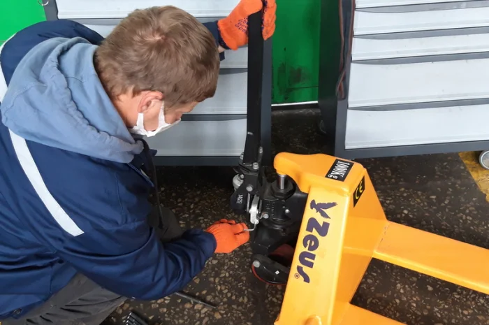 Ремонт роклы, ремонт гидравлической тележки. Запчасти для роклы- фото № 1