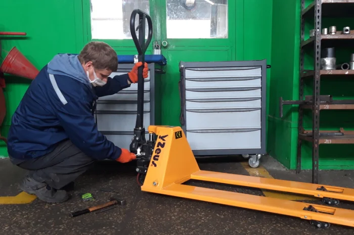 Ремонт роклы, сервис тележек, ремонт штабелеров. Запчасти на роклу- фото № 1