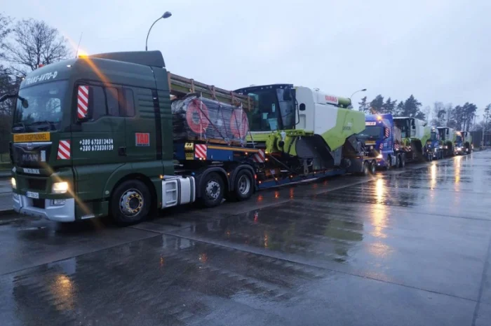 Негабаритные перевозки сельхозтехники и спецтехники из Европы в Украину- фото № 1