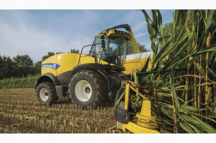 Оренда силосного комбайна та послуги з косіння трави в Полтаві- фото № 1