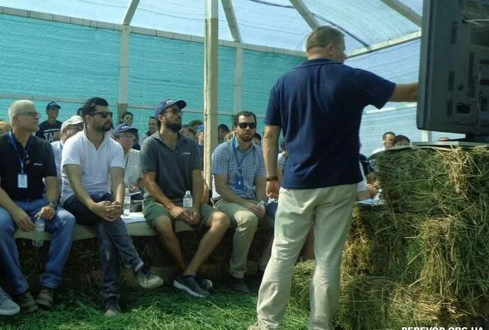 Перевод аграрных конференций, семинаров, cинхронный перевод мероприятий- фото № 1