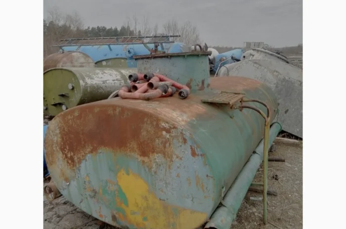 Емкость металлическая 5м3, бак для воды, резервуар ргс для гсм- фото № 5