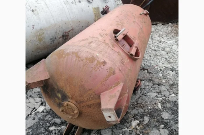 Емкость металлическая 5м3, бак для воды, резервуар ргс для гсм- фото № 6