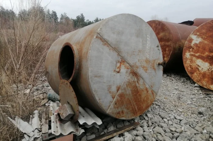 Емкость металлическая 5м3, бак для воды, резервуар ргс для гсм- фото № 8