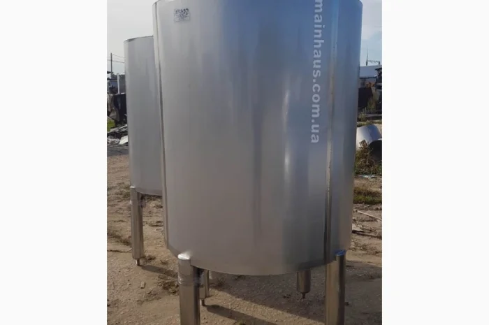 Нержавеющая емкость 1 куб. м. aisi-304 вертикальная новая- фото № 2